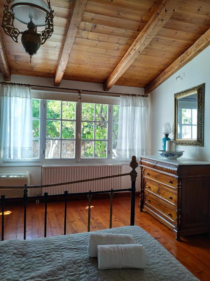 Liknon Guesthouse Villa Galaxídhion Eksteriør billede
